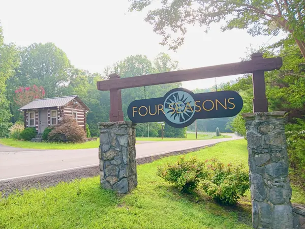 745 October Drive, Smithville, TN 37166