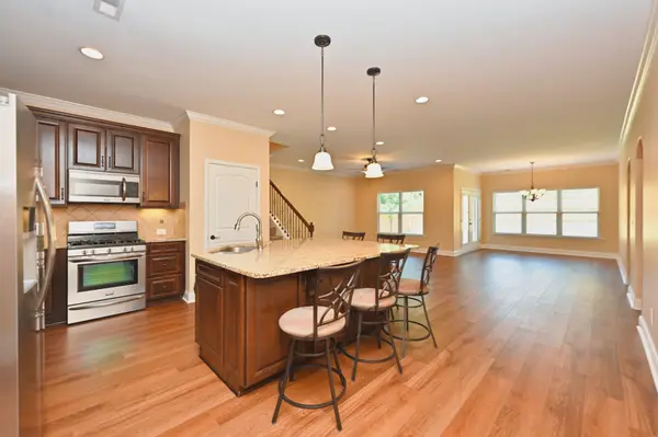 223 Meandering Dr, Lebanon, TN 37090