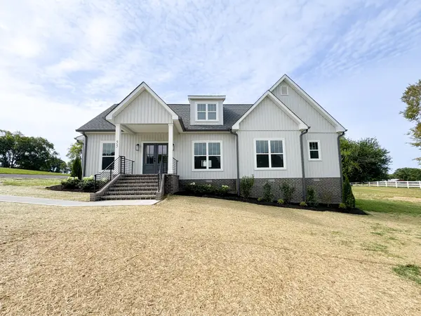 55 Cobb Rd, Castalian Springs, TN 37031