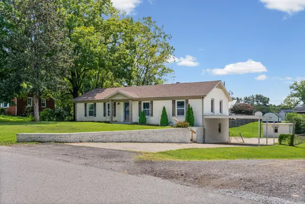 118 Johnson Cir, Clarksville, TN 37040