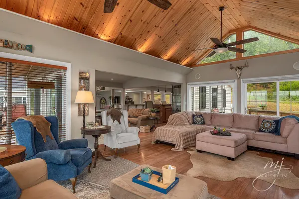 13663 Branch N Road, Omaha, AR 72662
