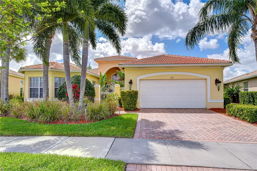 5056 RUBY FLATS DR, Wimauma, FL 33598