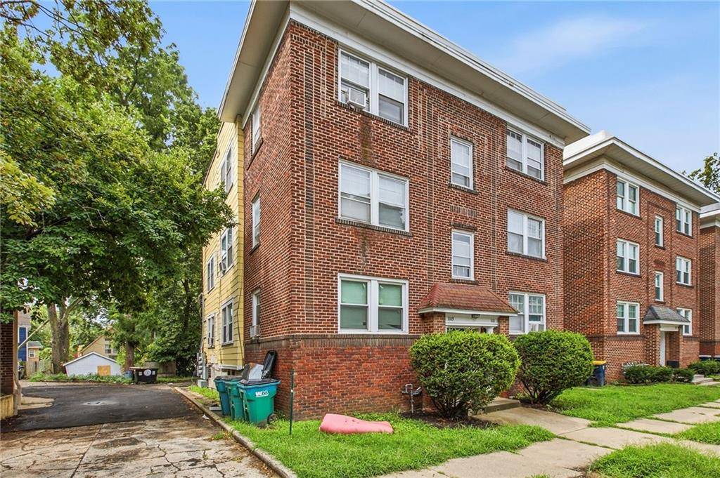 1109 W 40th ST, Kansas City, MO 64111