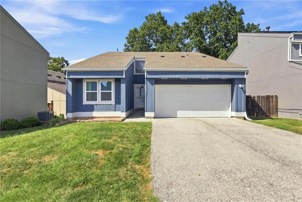 12025 W 66th ST, Shawnee, KS 66216