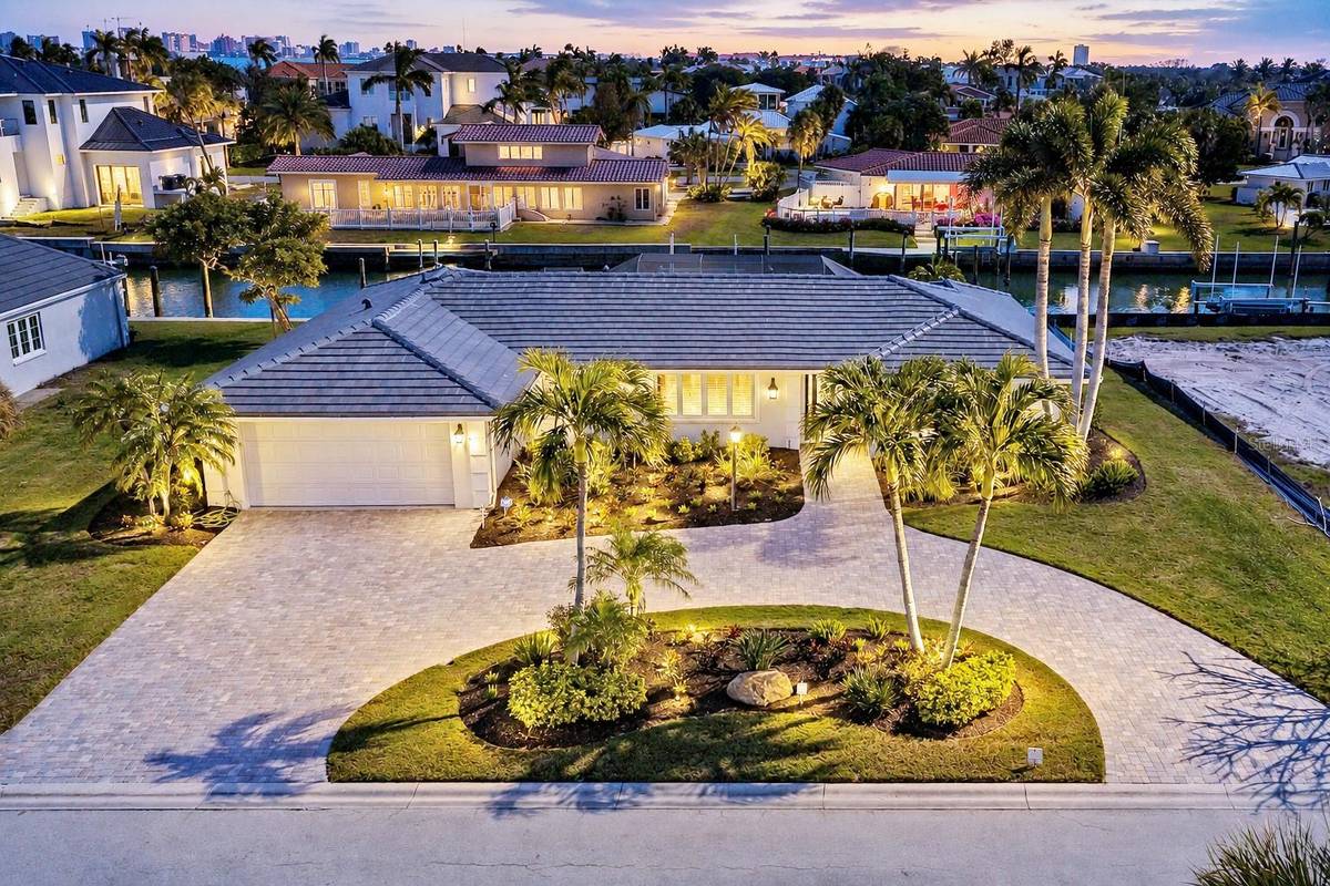 548 GUNWALE LN, Longboat Key, FL 34228