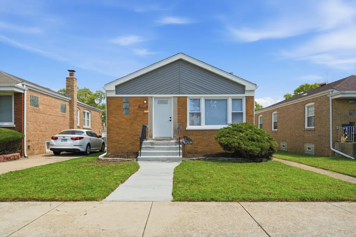 12539 S Yale AVE, Chicago, IL 60628
