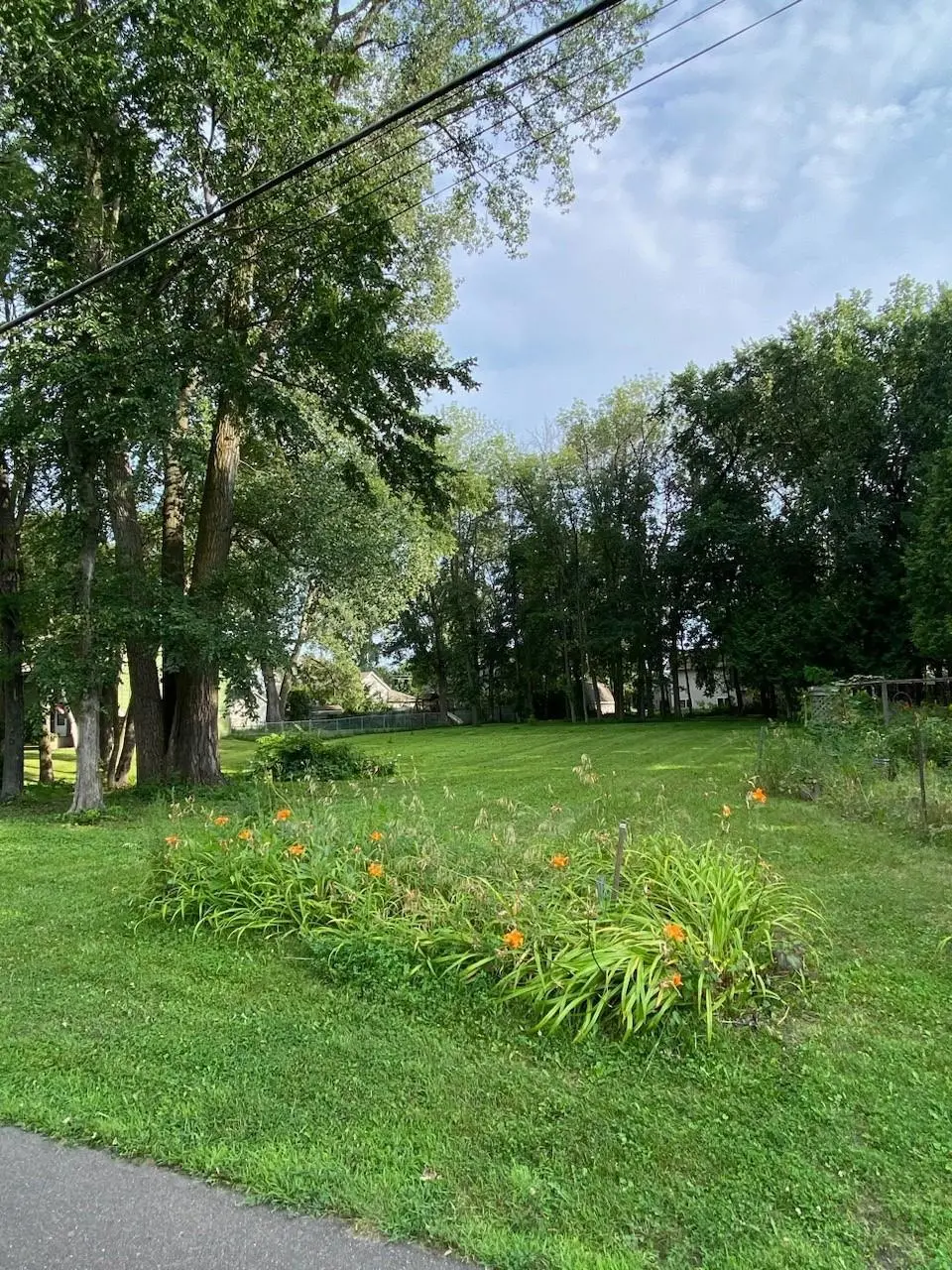 954 15th Ave SE, Forest Lake, MN 55025