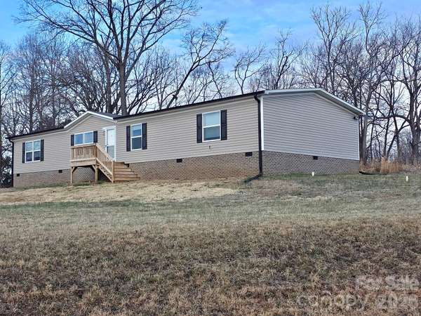 44 Howard Norton DR, Hiddenite, NC 28636