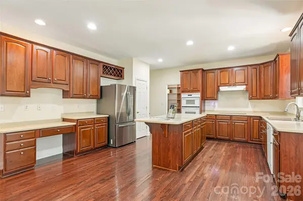 10826 Persimmon Creek DR, Mint Hill, NC 28227