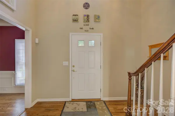 11611 Knightsdale DR, Charlotte, NC 28277