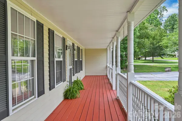 51 Jericho Ridge RD, Fletcher, NC 28732