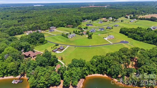 206 Kendricks CV, Lexington, NC 27292