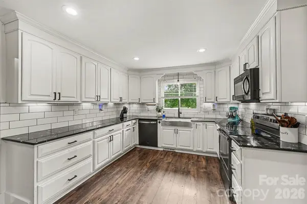 5718 White Store RD, Wingate, NC 28174