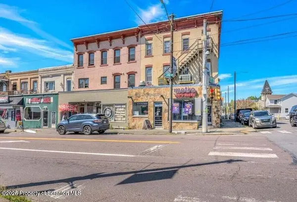 1102 Jackson ST, Scranton, PA 18504
