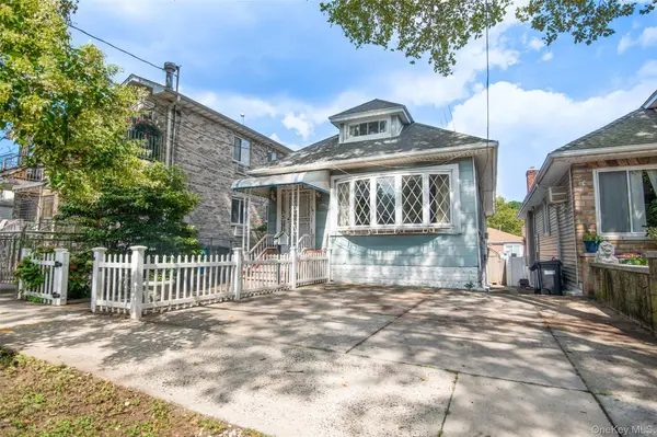 916 Hollywood AVE, Bronx, NY 10465