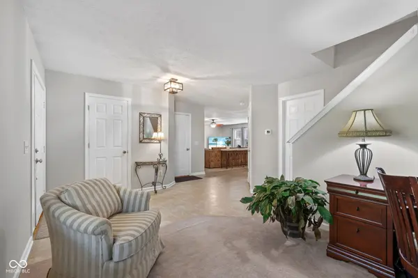 18753 McKeon CT, Noblesville, IN 46062