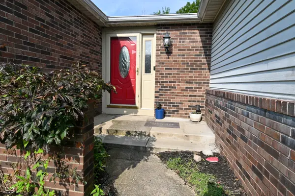 1302 Butternut LN, Indianapolis, IN 46234