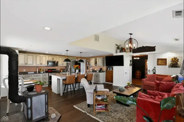 12611 E 296th ST, Atlanta, IN 46031