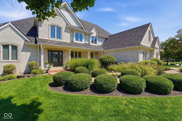 6106 Whitetail RUN, Greenwood, IN 46143