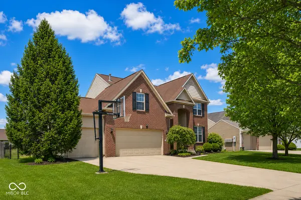 511 Georgetown RD, Greenwood, IN 46142