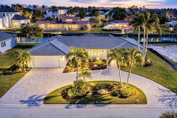 548 GUNWALE LN, Longboat Key, FL 34228