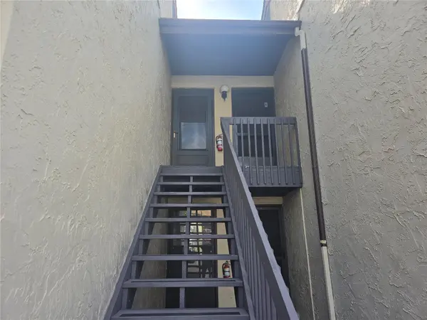 2721 HIDDEN LAKE BLVD #C, Sarasota, FL 34237