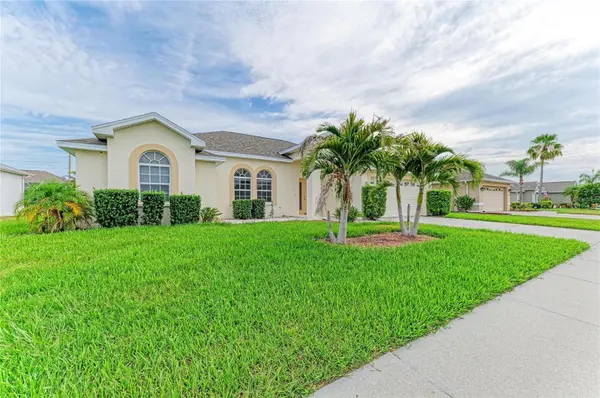 3213 45TH AVE E, Bradenton, FL 34203