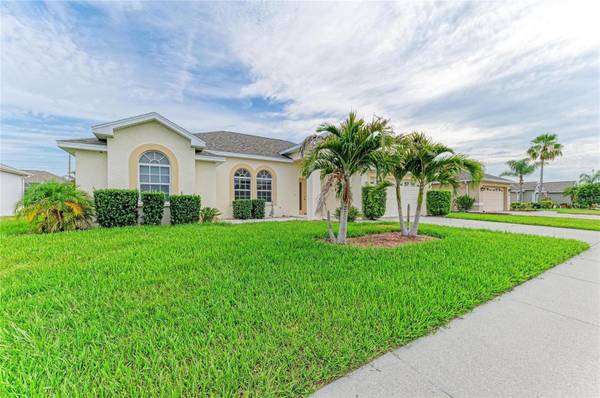 3213 45TH AVE E, Bradenton, FL 34203