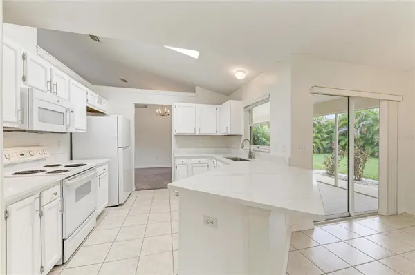 3213 45TH AVE E, Bradenton, FL 34203