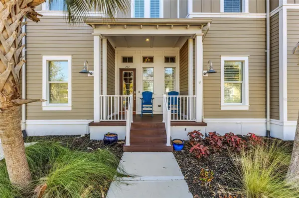 289 SAPPHIRE LAKE DR #202, Bradenton, FL 34209