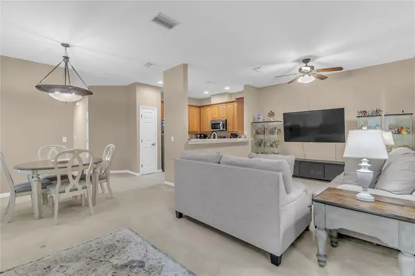 572 PINEBRANCH CIR, Winter Springs, FL 32708