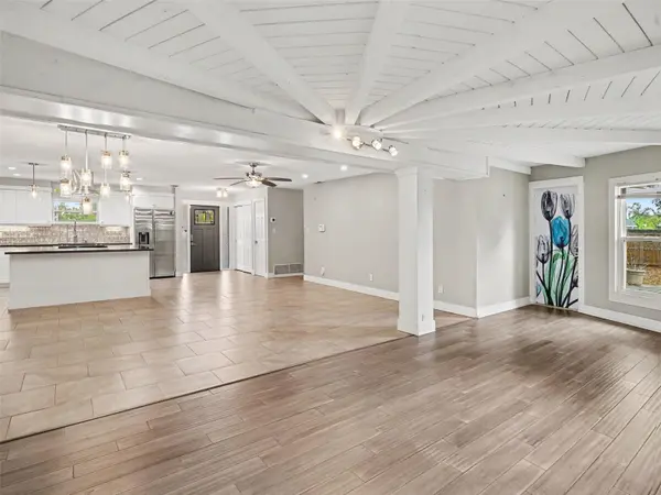 2746 HIBISCUS ST, Sarasota, FL 34239