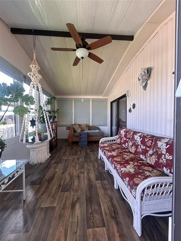 6458 HOLLYBERRY LN NE, Winter Haven, FL 33881