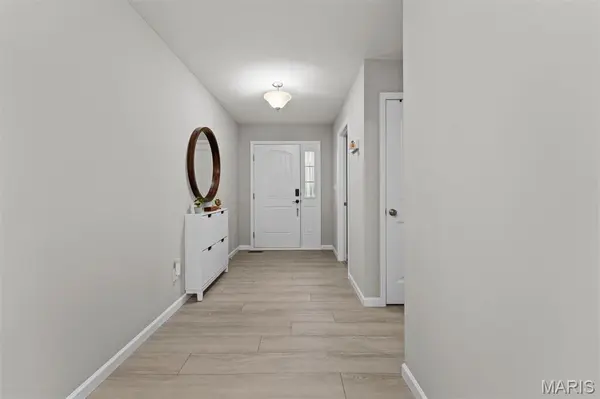 415 Knothole LN, Wentzville, MO 63385