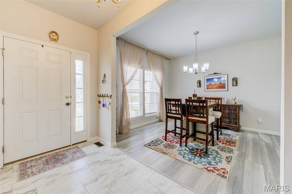 207 Barrington Ridge LN, Wentzville, MO 63385