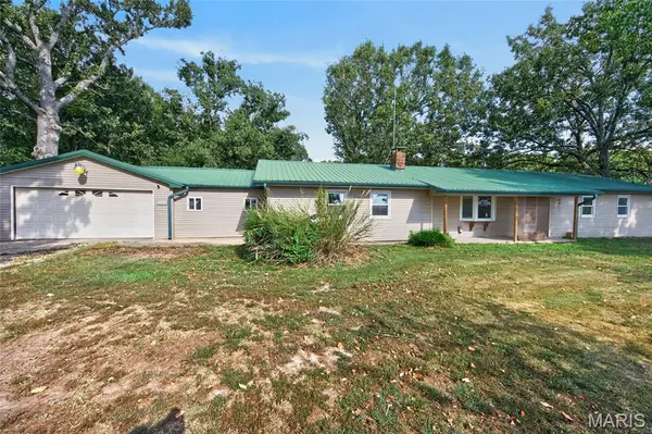 22250 S Hwy 7, Richland, MO 65556
