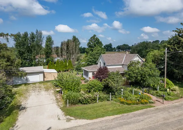 631 N Adams ST, Kewanee, IL 61443