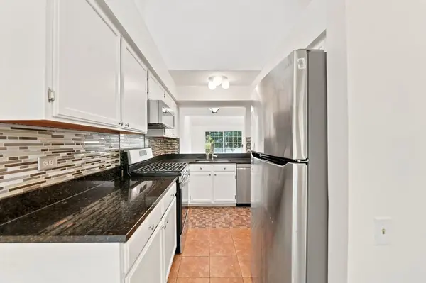 419 Orleans AVE, Naperville, IL 60565