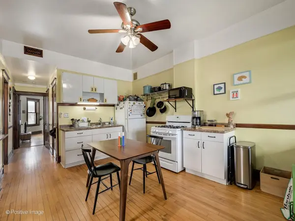 925 W 31st PL, Chicago, IL 60608