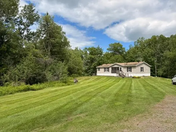 1672 County Road 146, Holyoke, MN 55749