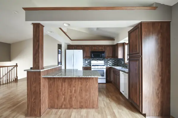 1002 W 2nd ST, Zumbrota, MN 55992
