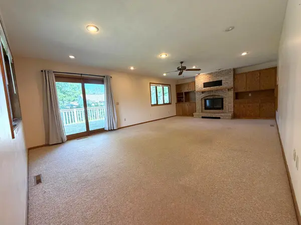 506 1st AVE SE, New Prague, MN 56071