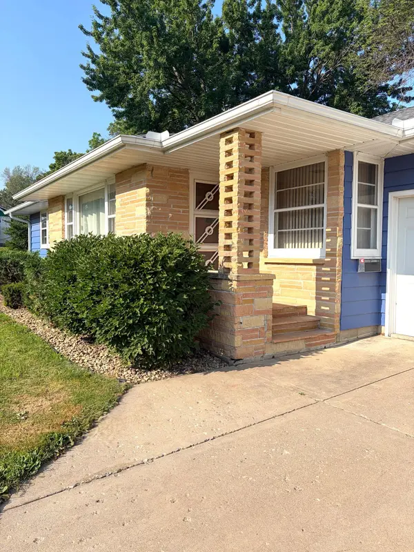 506 1st AVE SE, New Prague, MN 56071
