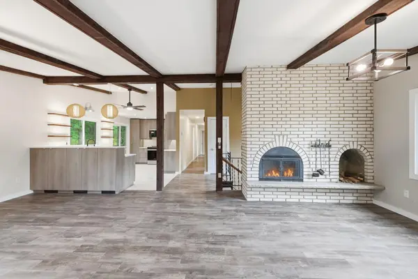 9786 Lower 167th ST E, Lakeville, MN 55044
