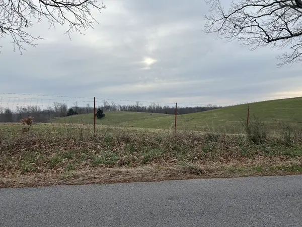 769 Preston Baggett Rd, Cumberland City, TN 37050