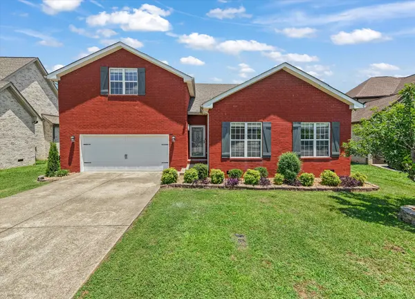 808 Northstar Ct, Old Hickory, TN 37138