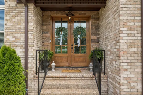 205 Moore Haven Cir, Lebanon, TN 37087