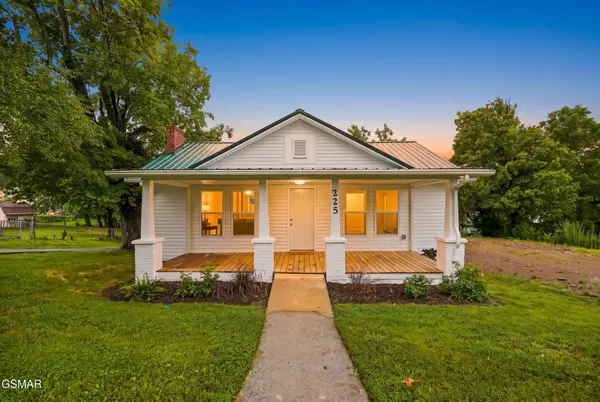 225 Glen Avenue, Kingsport, TN 37665