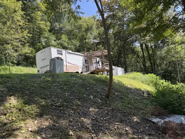 375 Watts Hollow Rd, Buffalo Valley, TN 38548