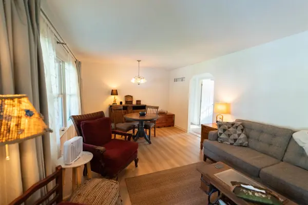 215 Spruce, Halstead, KS 67056
